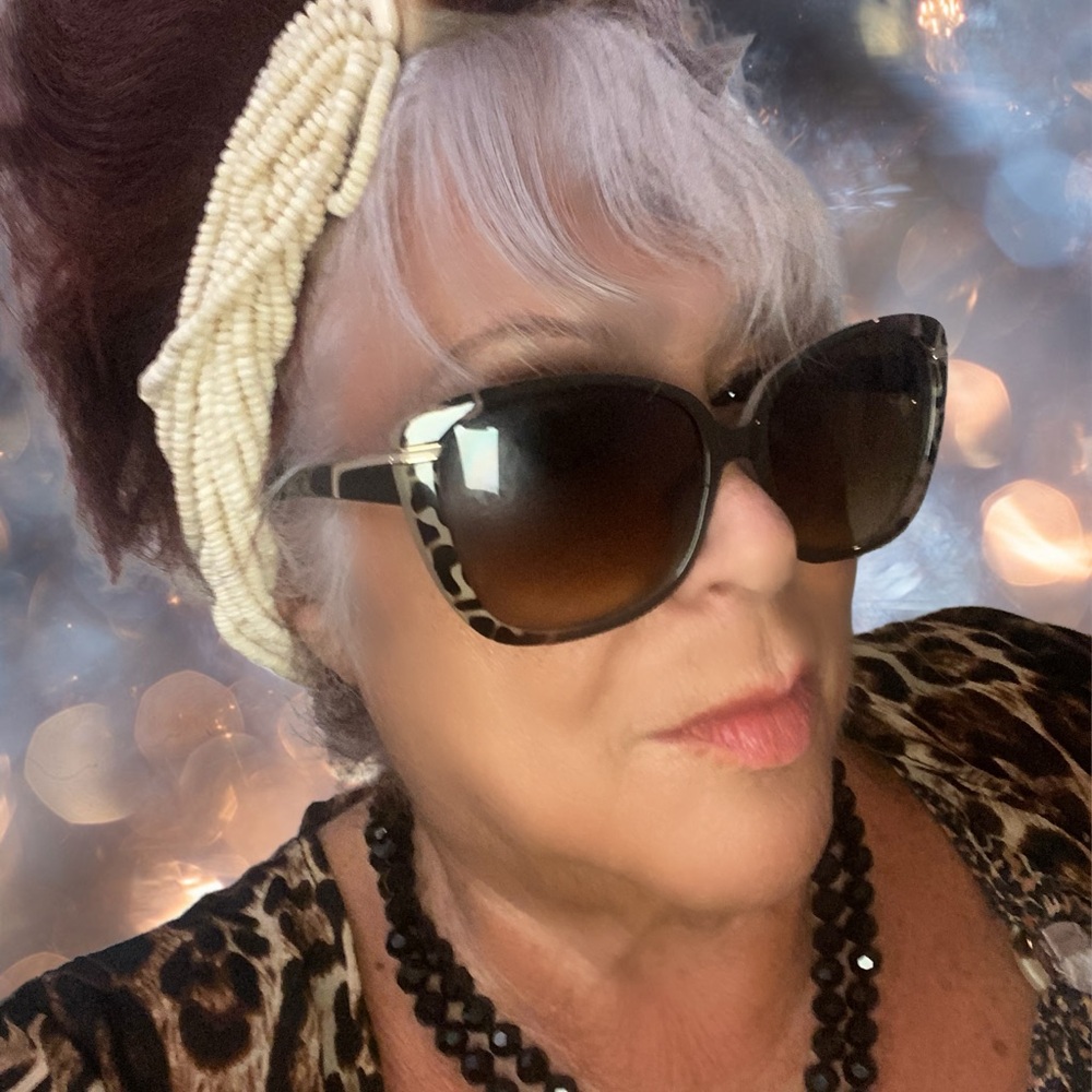 Vintage, Tiny, Real Shellstrands Unique Necklace … - image 1